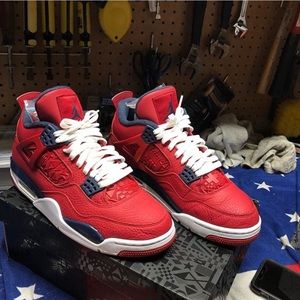Air jordan 4 ‘Fibas